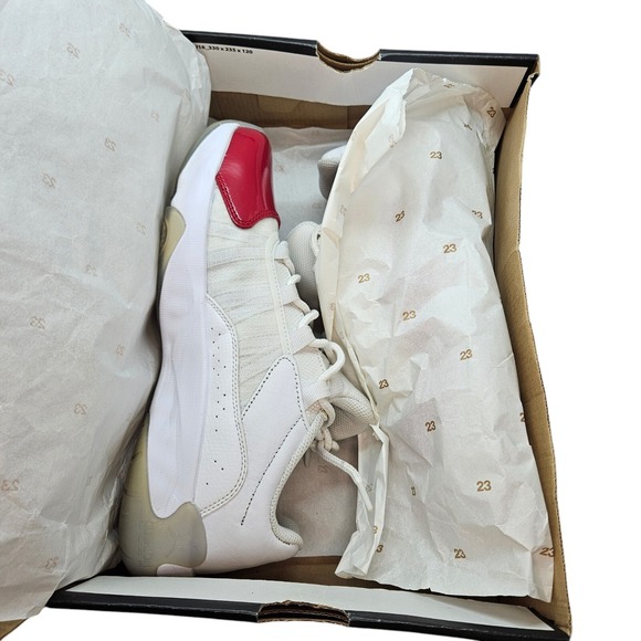 Air Jordan 11 CMFT Low White Gym Red Size 8, UK 7 OG Box main image 10